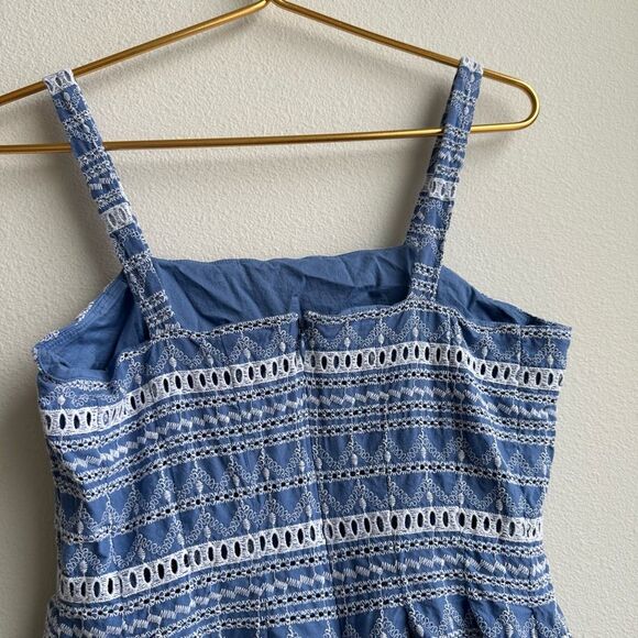 Vince Camuto Blue White Embroidered Tassel Eyelet Summer Resort Size 8 / Medium - Picture 9 of 10